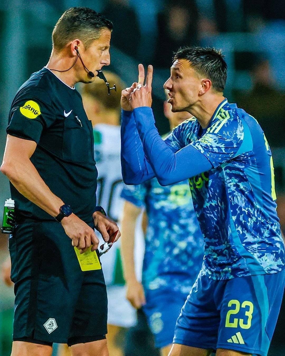 九游APP平台-包含赛前体能课后，阿贾克斯回应争议备战英超，赛场秩序良好，赛季目标并未改变的词条