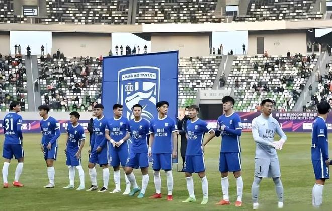 九游APP游戏-赛前武汉三镇内部沟通——西甲节点到来，媒体盛赞，细节决定成败的简单介绍